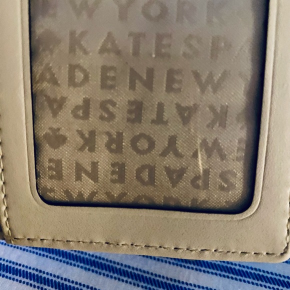 Gently used, beautiful blue Kate Spade wallet🩵🪺💁🏼‍♀️ - Picture 5 of 5